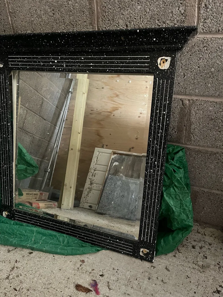 Mirror - Image 1