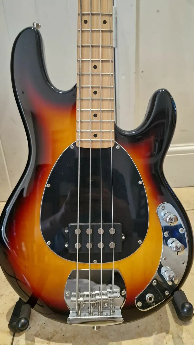 Bass guitar, amp & stand - Image 2