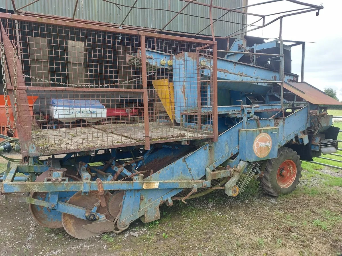 Potato Harvester KEY-AG SOLO OFFSET - Image 1