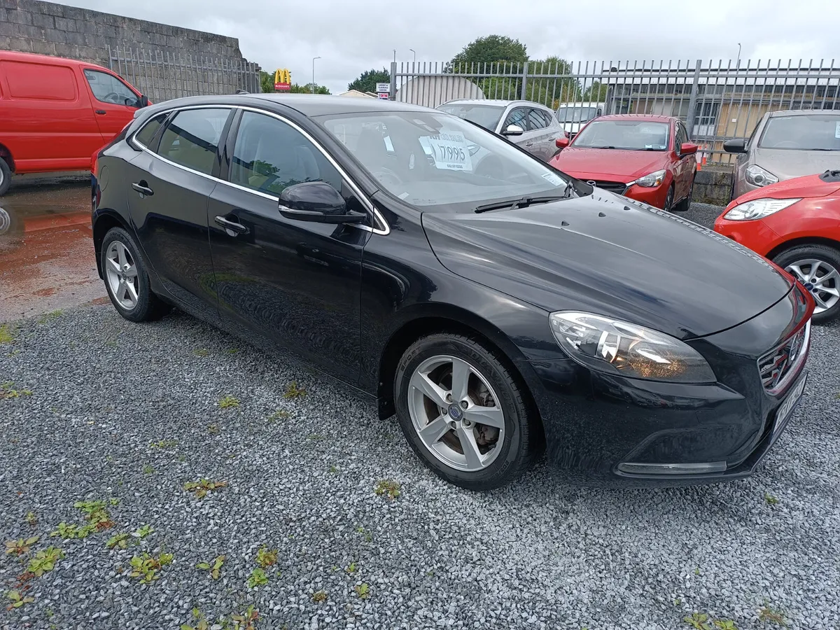 2015 Volvo V40 D2 1.6 SE - Image 3