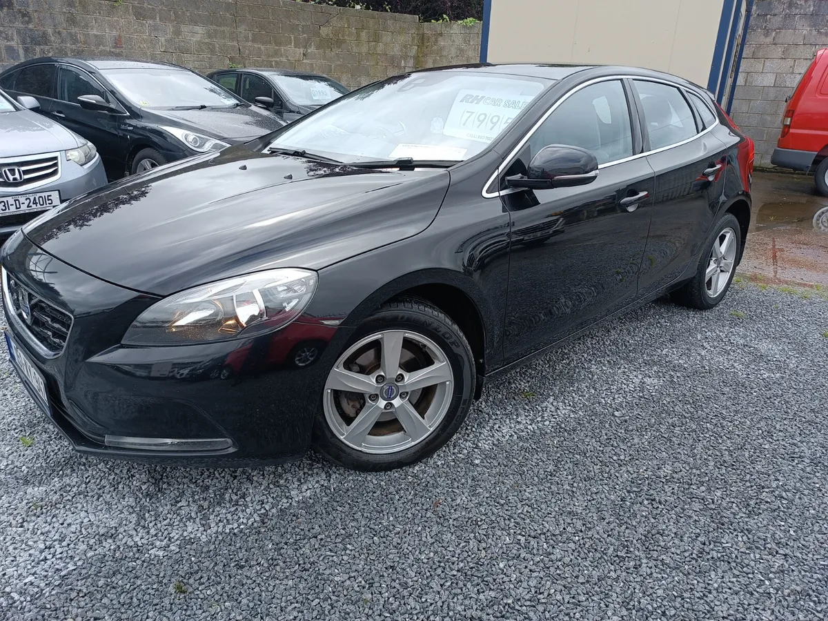 2015 Volvo V40 D2 1.6 SE - Image 1