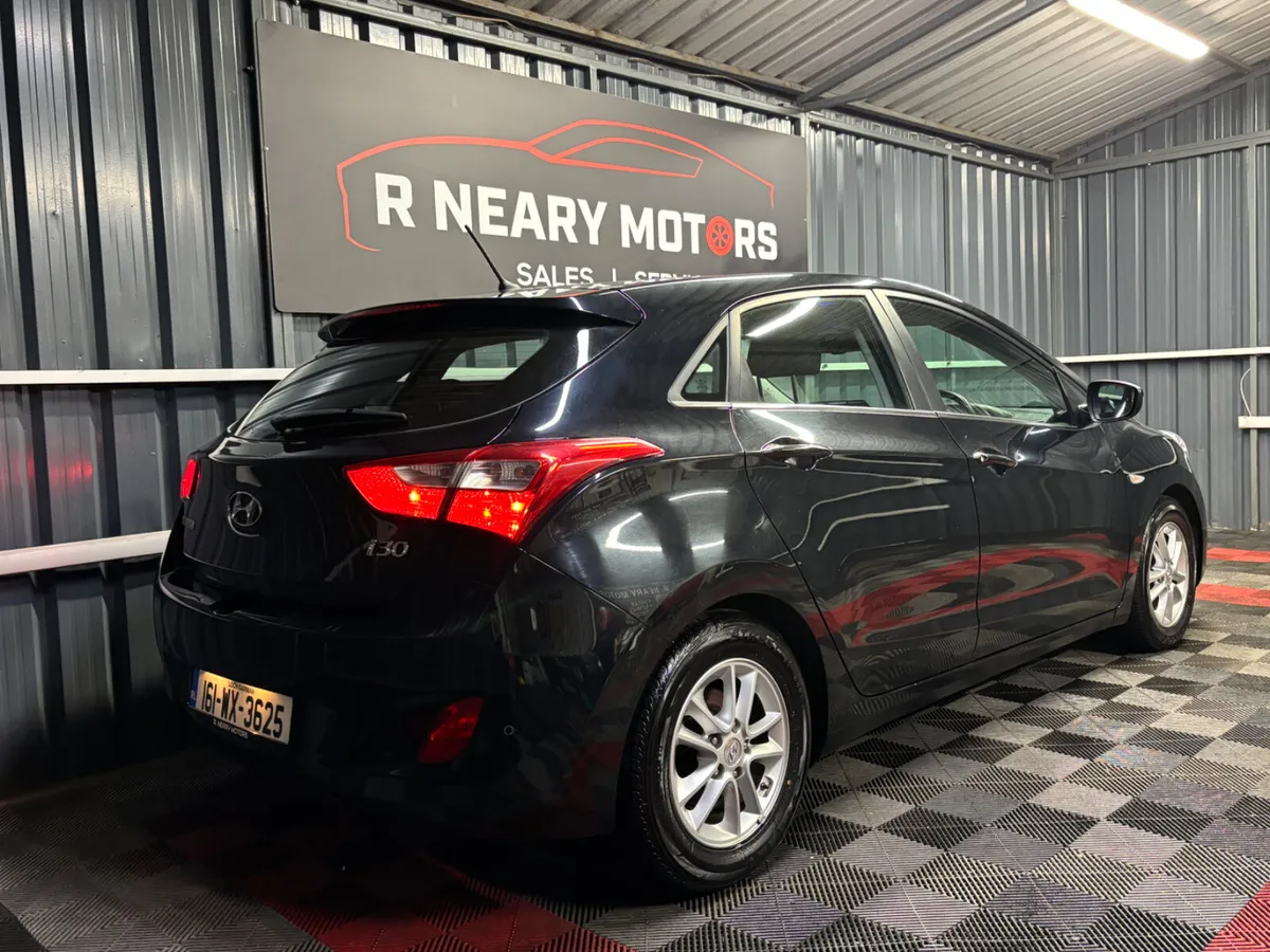 2016 Hyundai i30 1.6 Diesel Deluxe Manual - Image 3