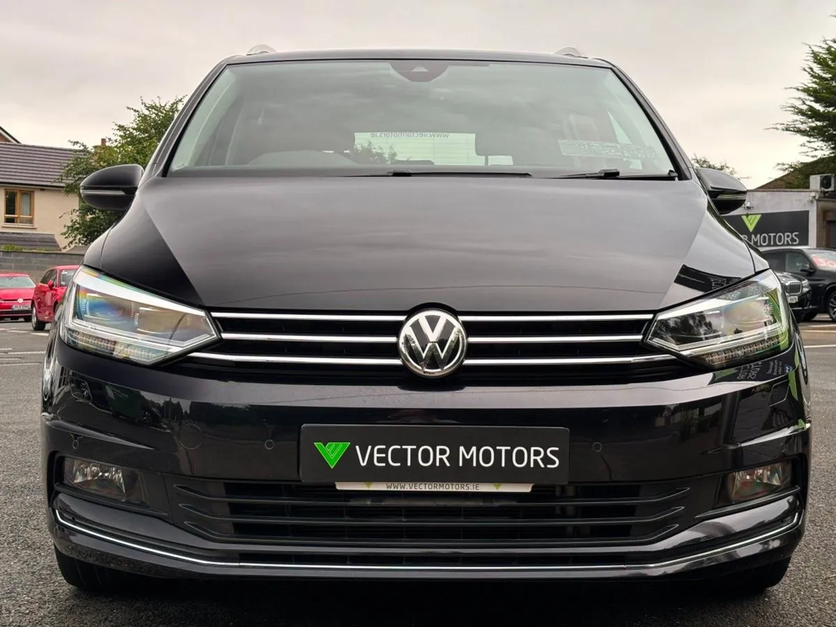 Volkswagen Touran Highline 1.4 Petrol Auto 7 Seat - Image 3