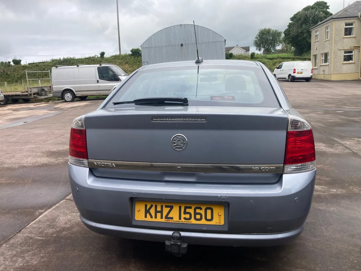 Vauxhall Vectra 2007 - Image 3