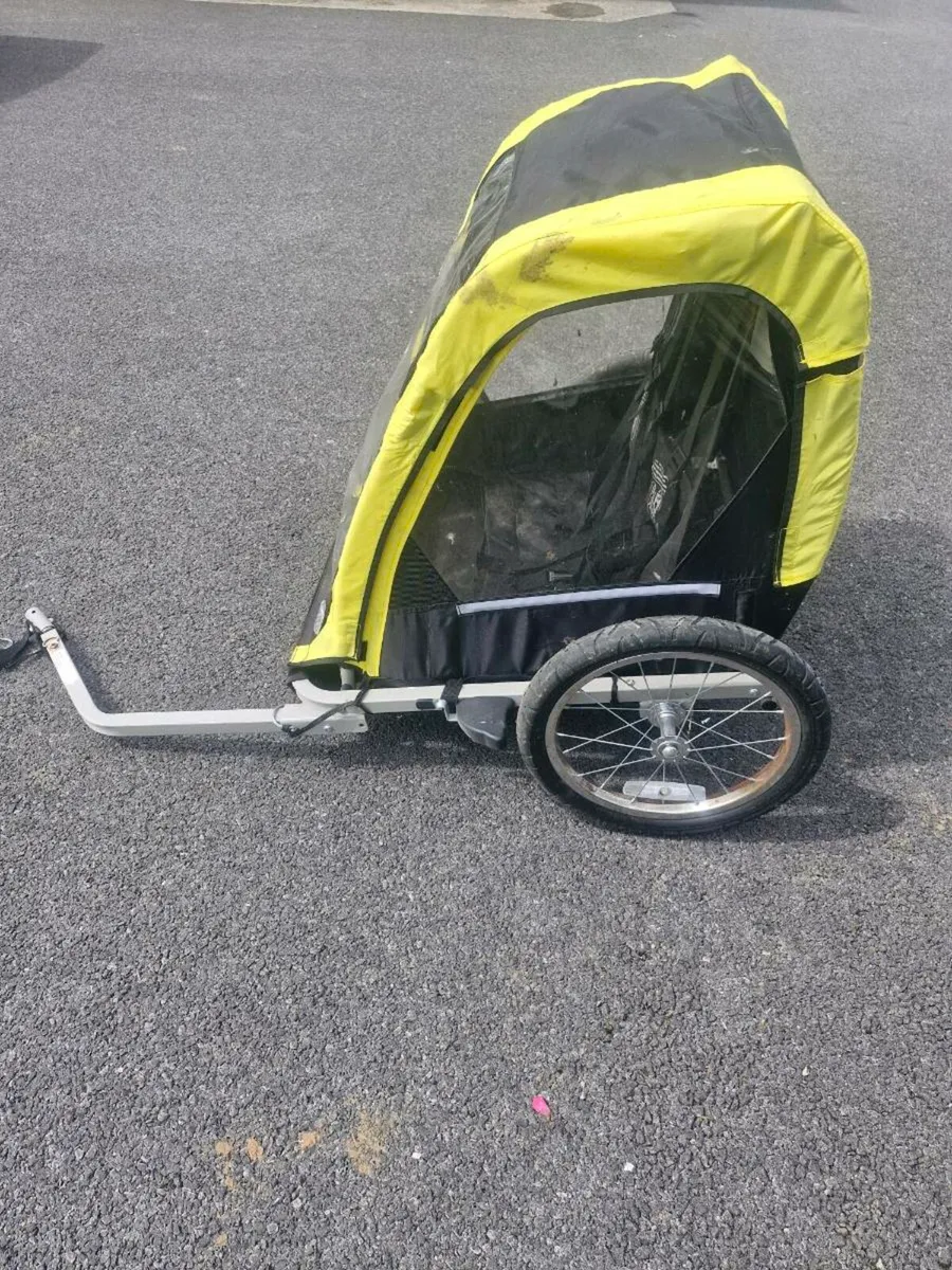 Bike trailer - Image 1