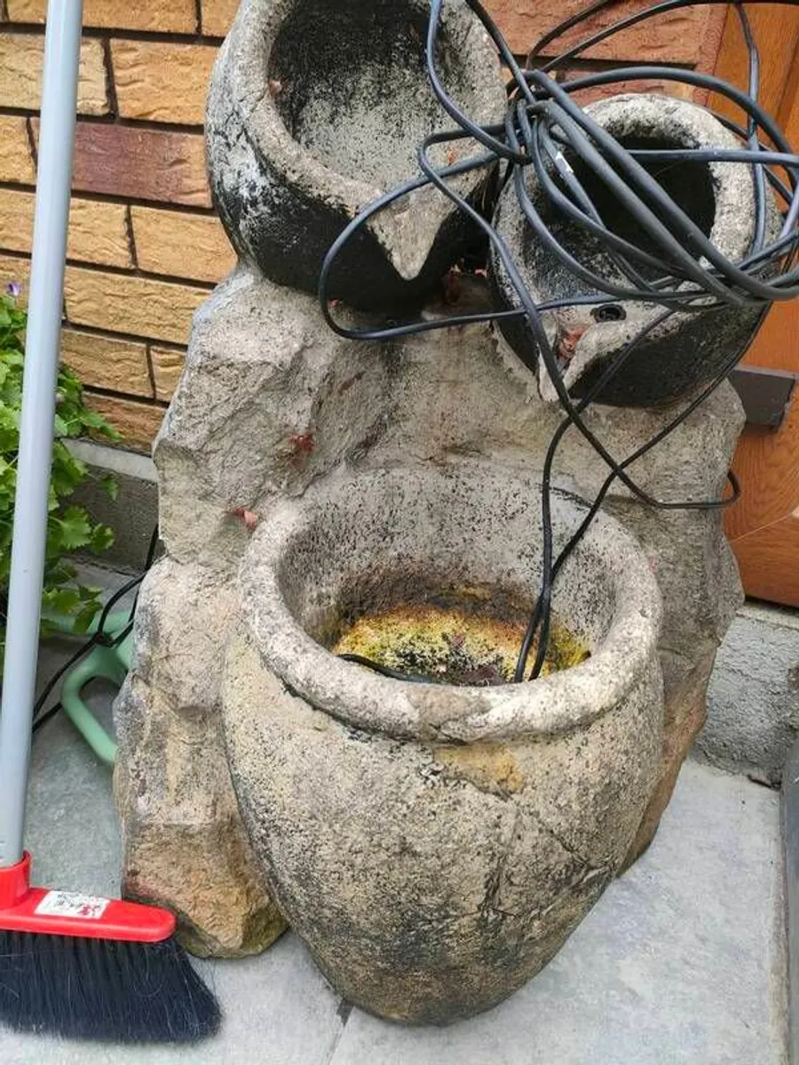 Water fountain - Image 2