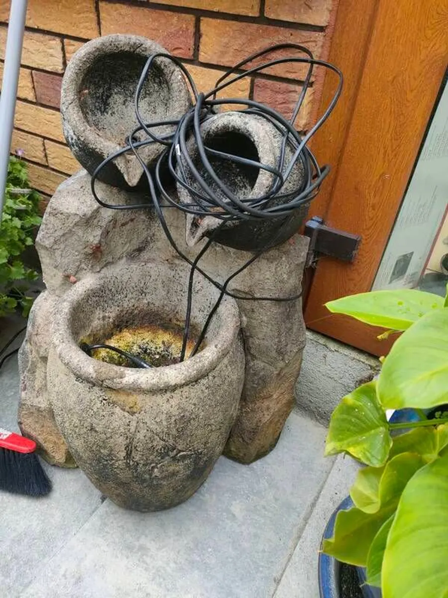 Water fountain - Image 3