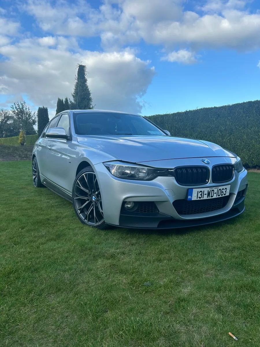 BMW 320d - Image 1
