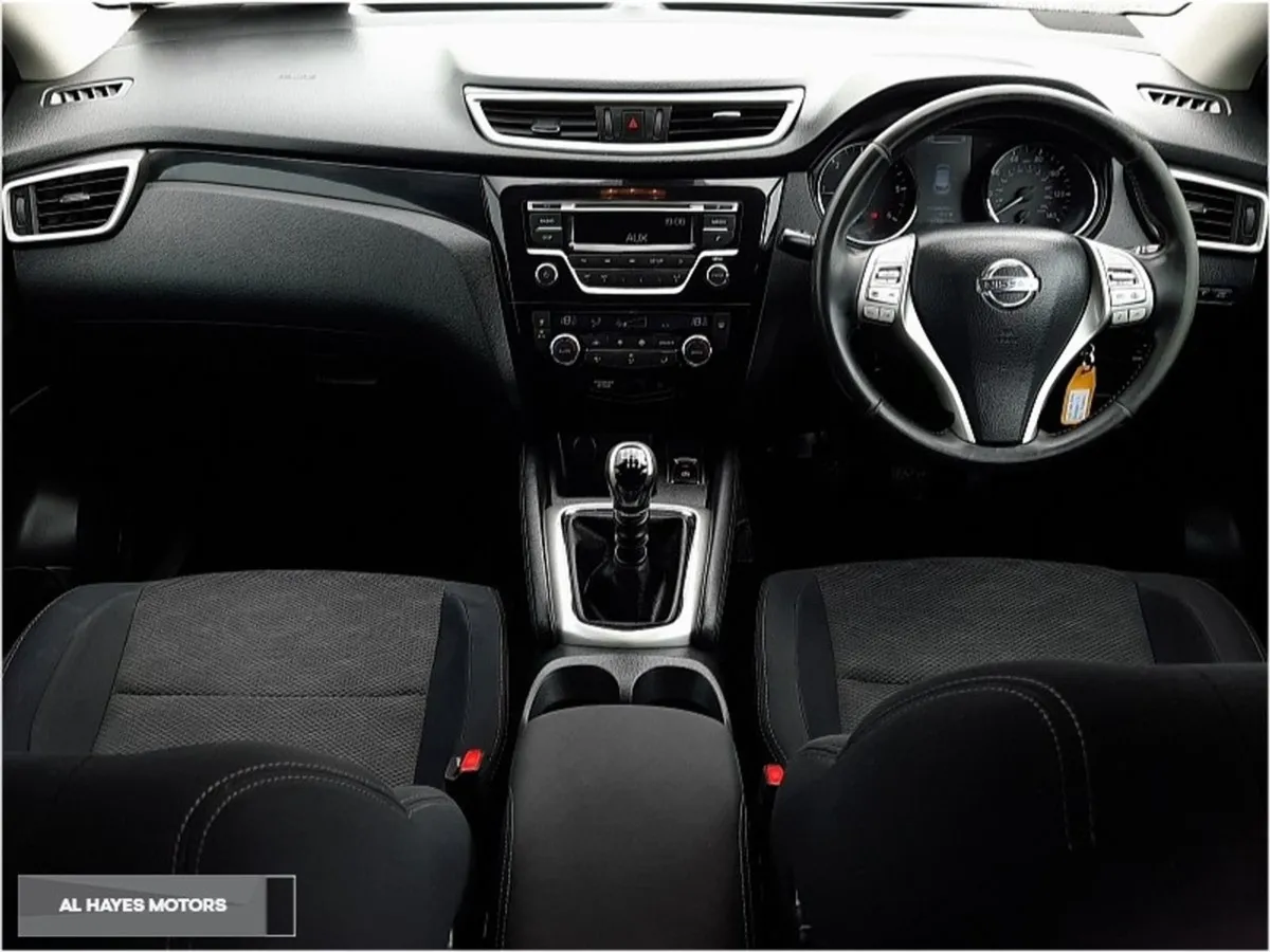 Nissan QASHQAI 1.5 DSL XE - Image 2