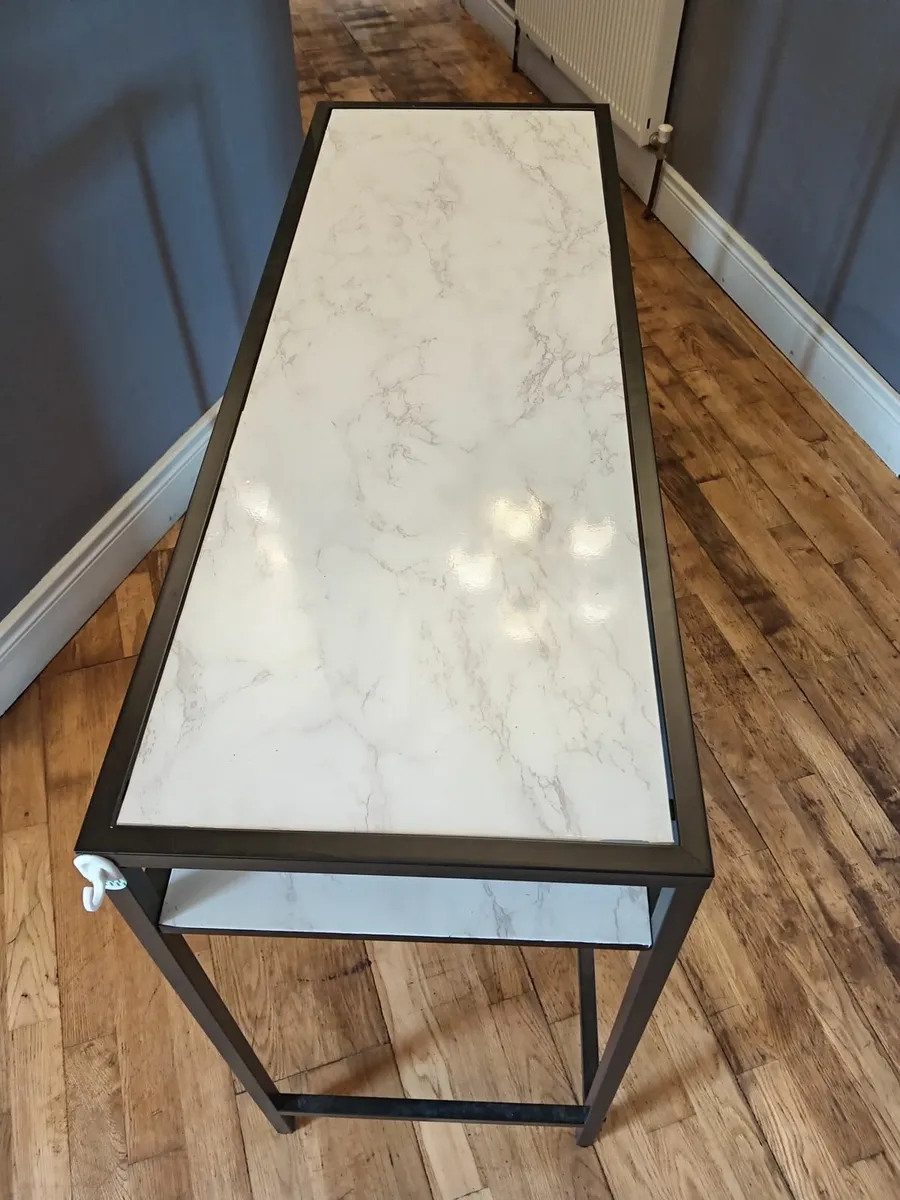 Nail table - Image 2