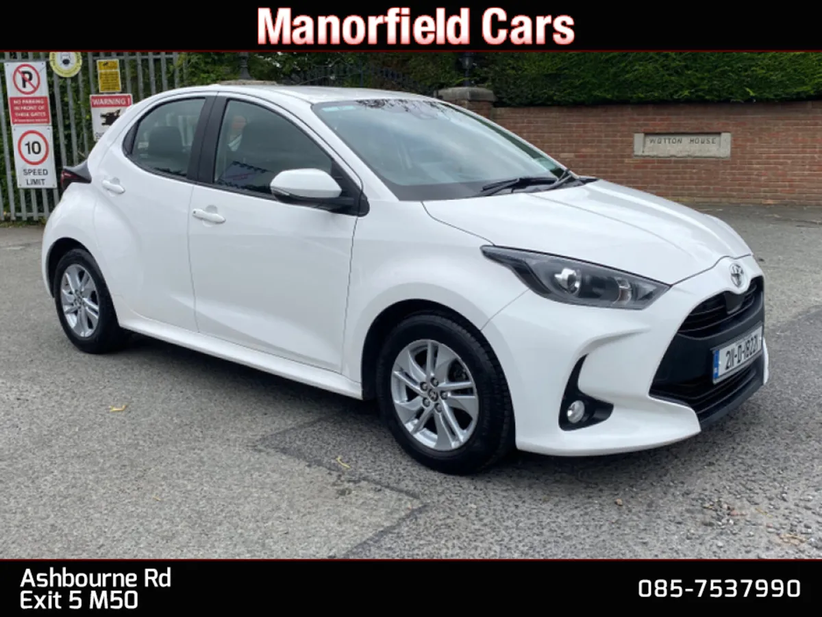 2021 Toyota Yaris Luna 1.0 Petrol MANUAL - Image 1