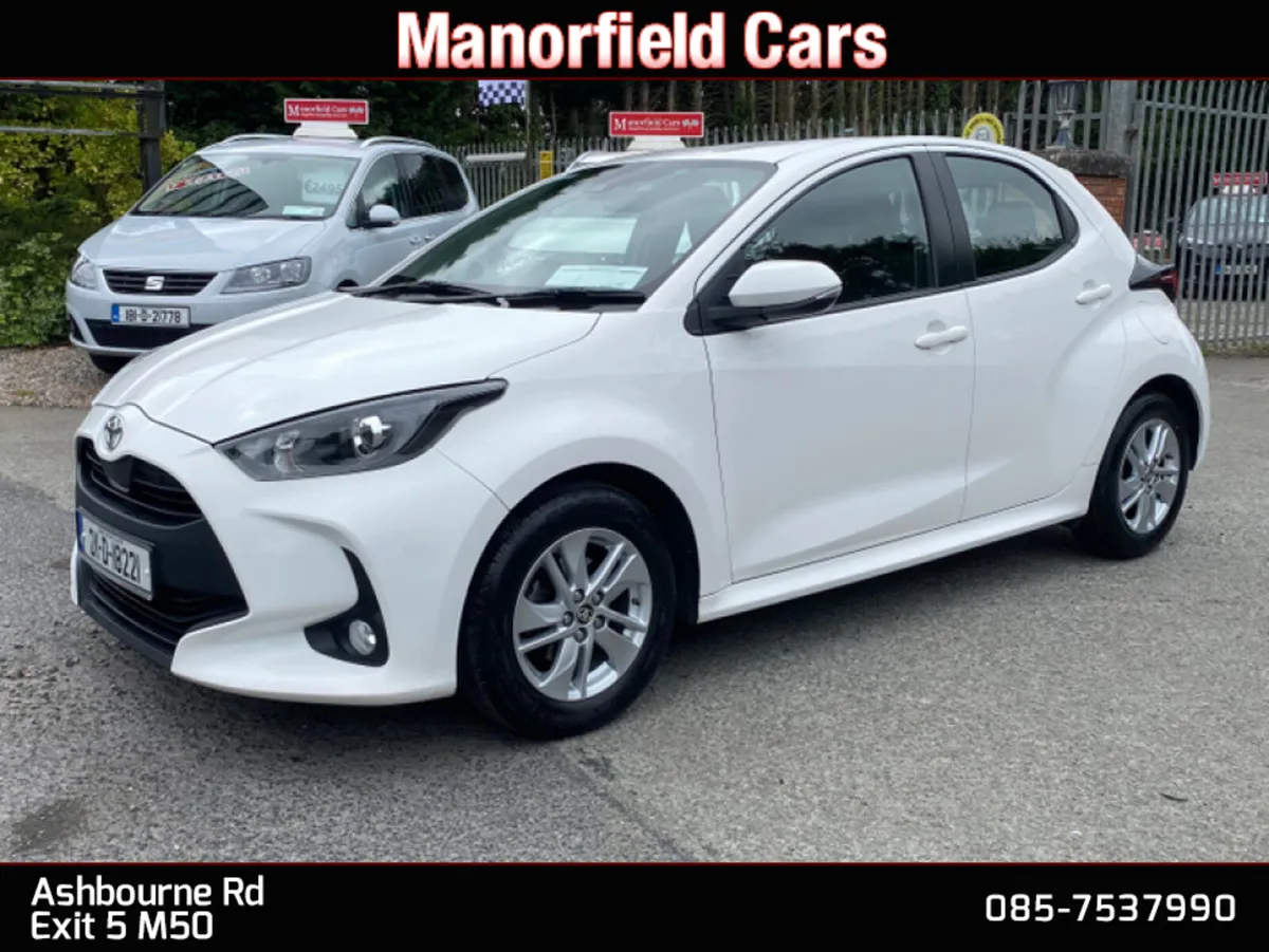 2021 Toyota Yaris Luna 1.0 Petrol MANUAL - Image 4