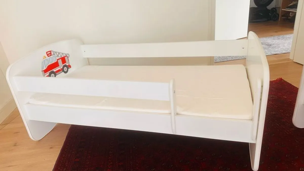bed - Image 4