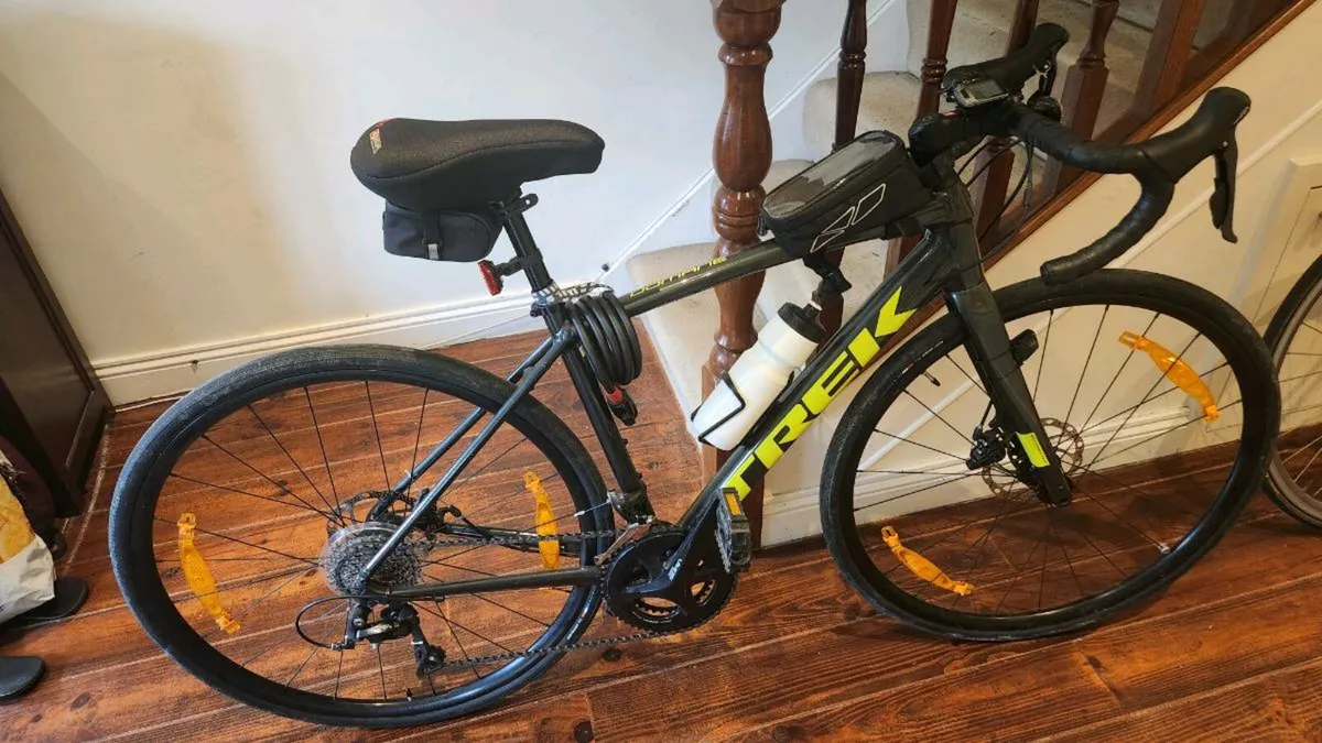 Trek Domane racing road bike - Image 3