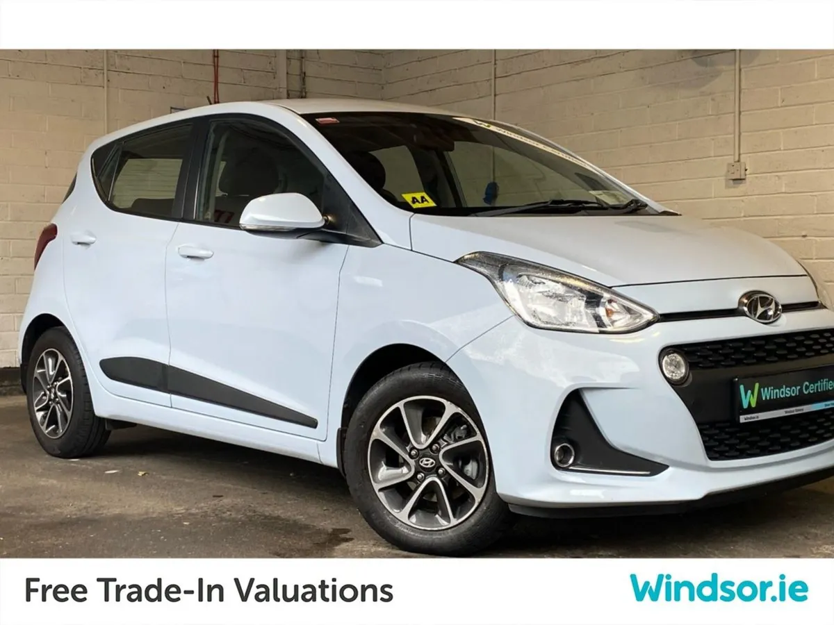Hyundai i10 1.0 Deluxe Auto - Image 3