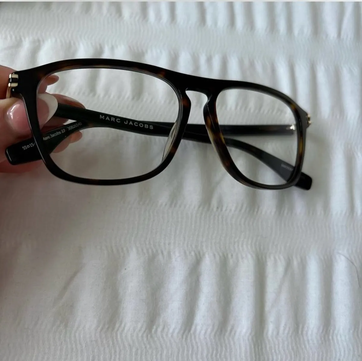 marc jacobs reading glasses mint condition - Image 2