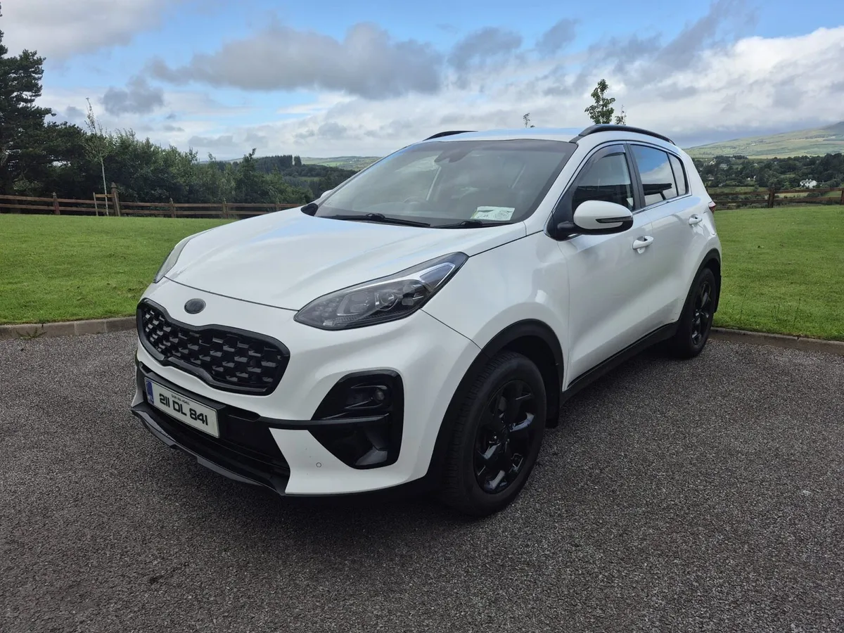Car - Image 1
