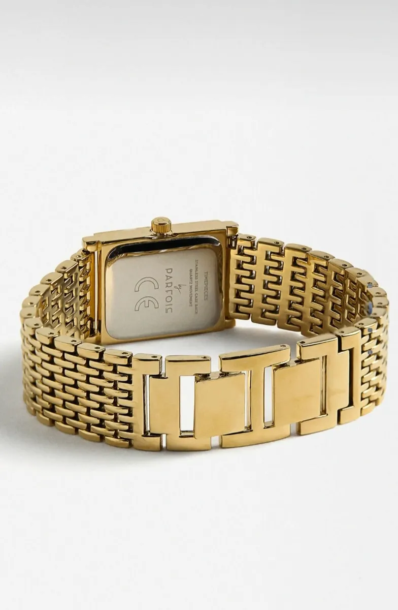 Women watch - Image 2