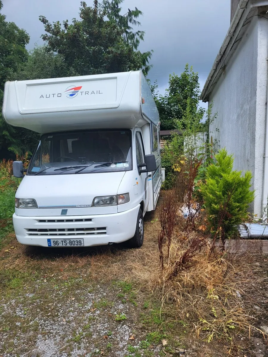 1996 motorhome - Image 1