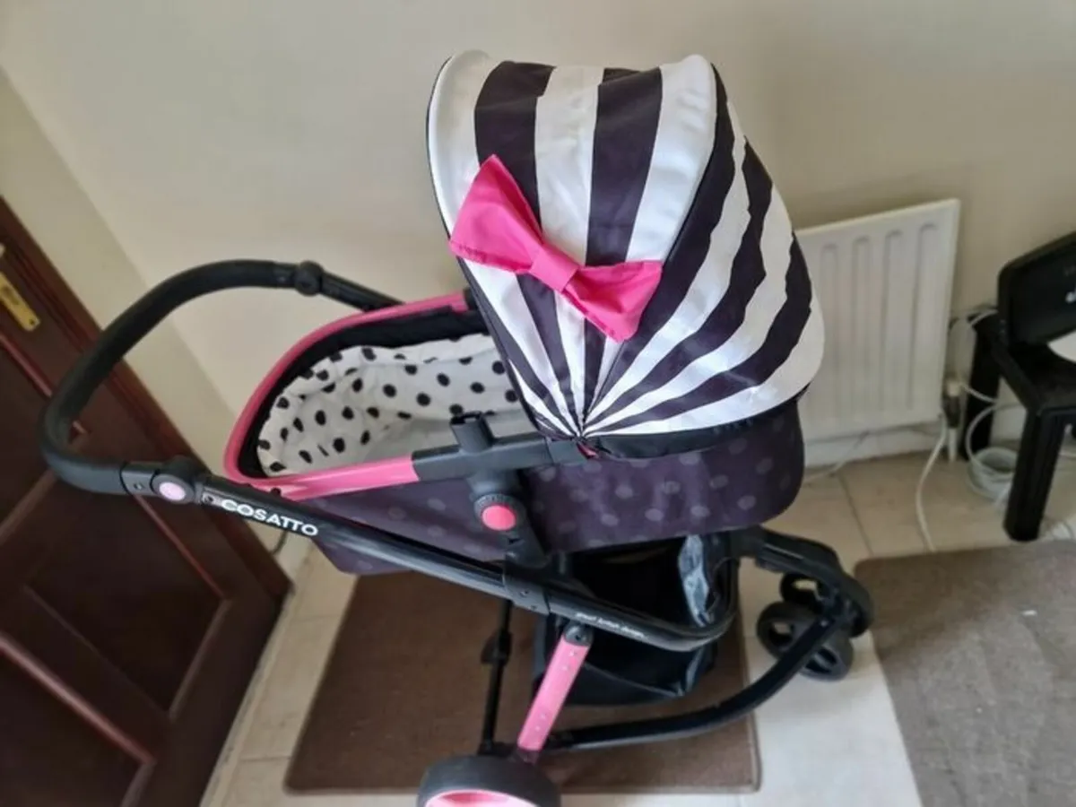 Cosatto Giggle 2 Pram Buggy Set with Accessories - Image 1