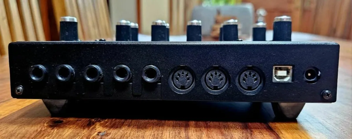Dave Smith Instruments TETRA Analog Synthesizer - Image 4