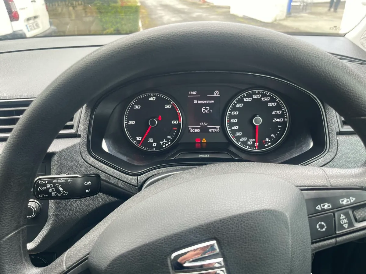 Seat Arona 1.6 diesel - Image 3