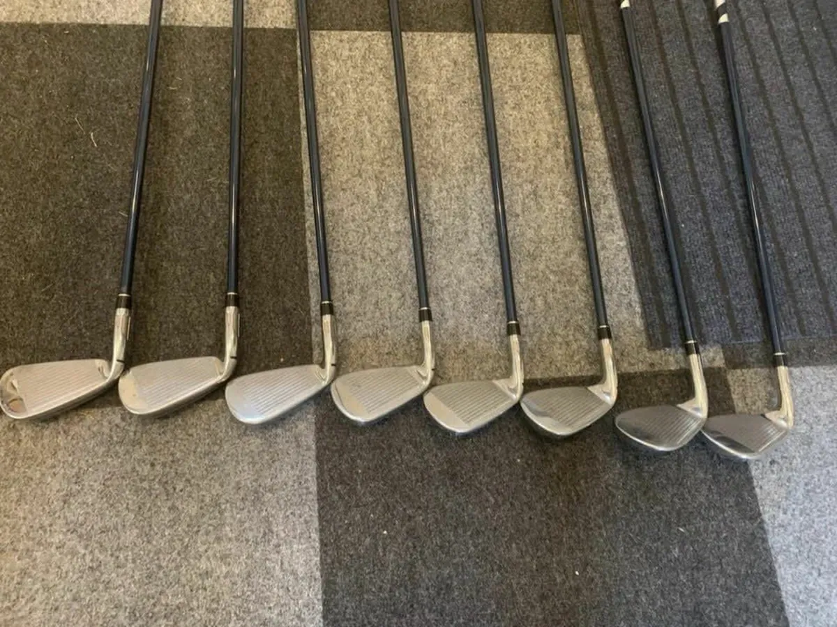 Taylormade Sim Max & Sim Max2 Golf Clubs set - Image 4