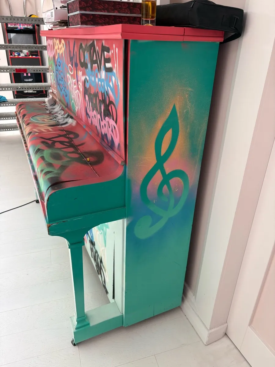 Piano - Image 3