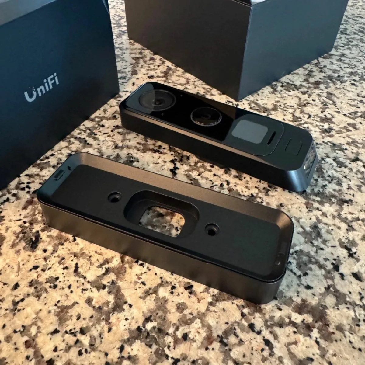 Ubiquiti G4 Doorbell Pro PoE Kit video doorbell - Image 2