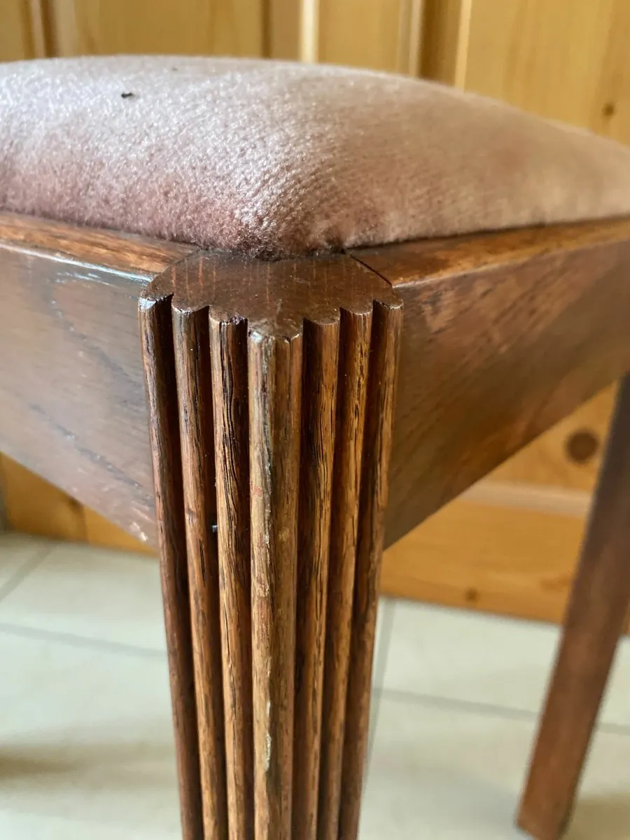 Vintage Oak dressing table stool reeded legs - Image 2