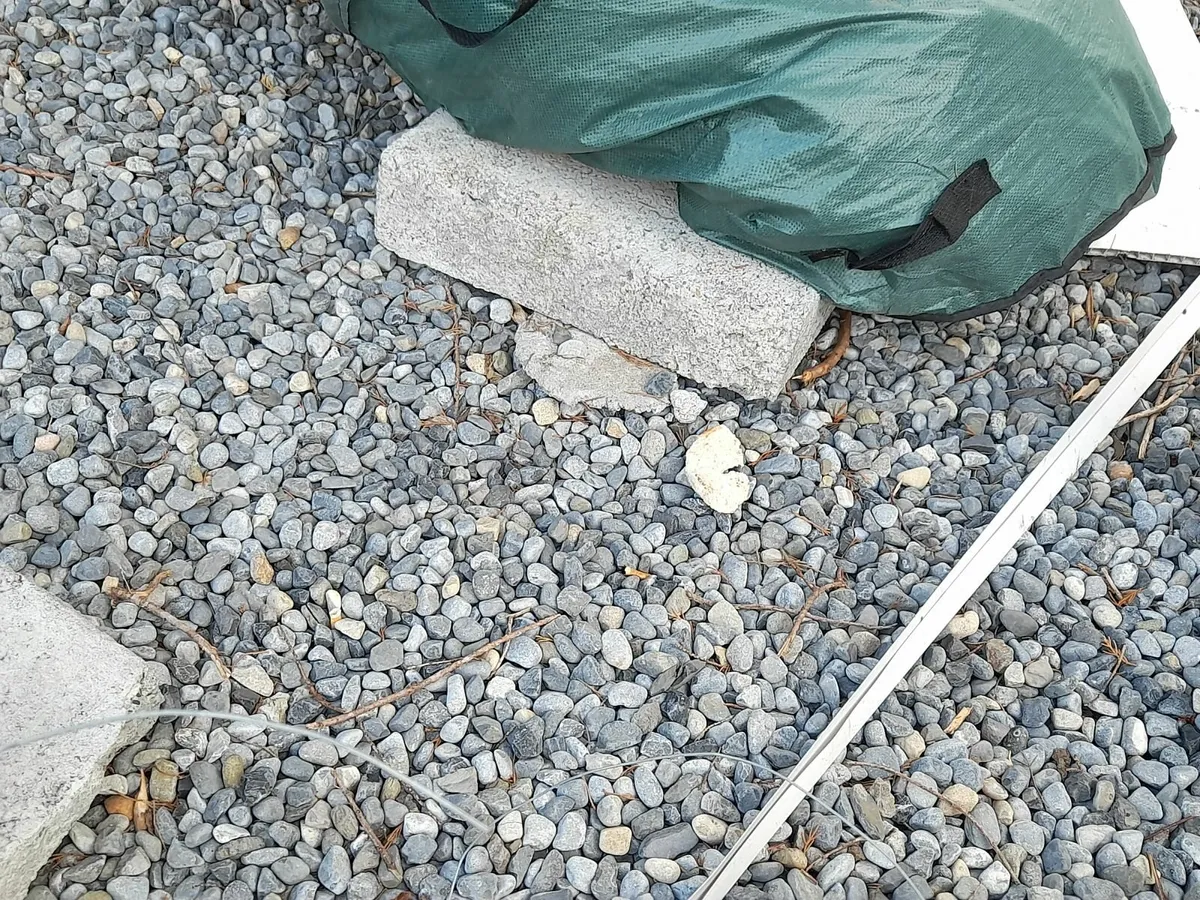 Free concrete blocks - Image 4