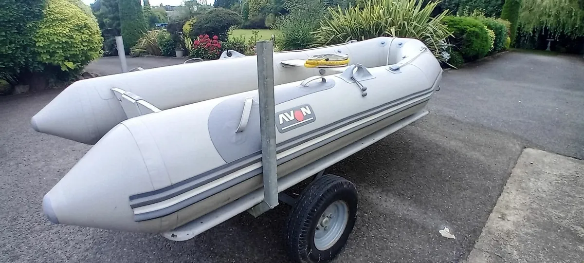 Avon 3.40m inflatable dinghy (2005) - Image 2