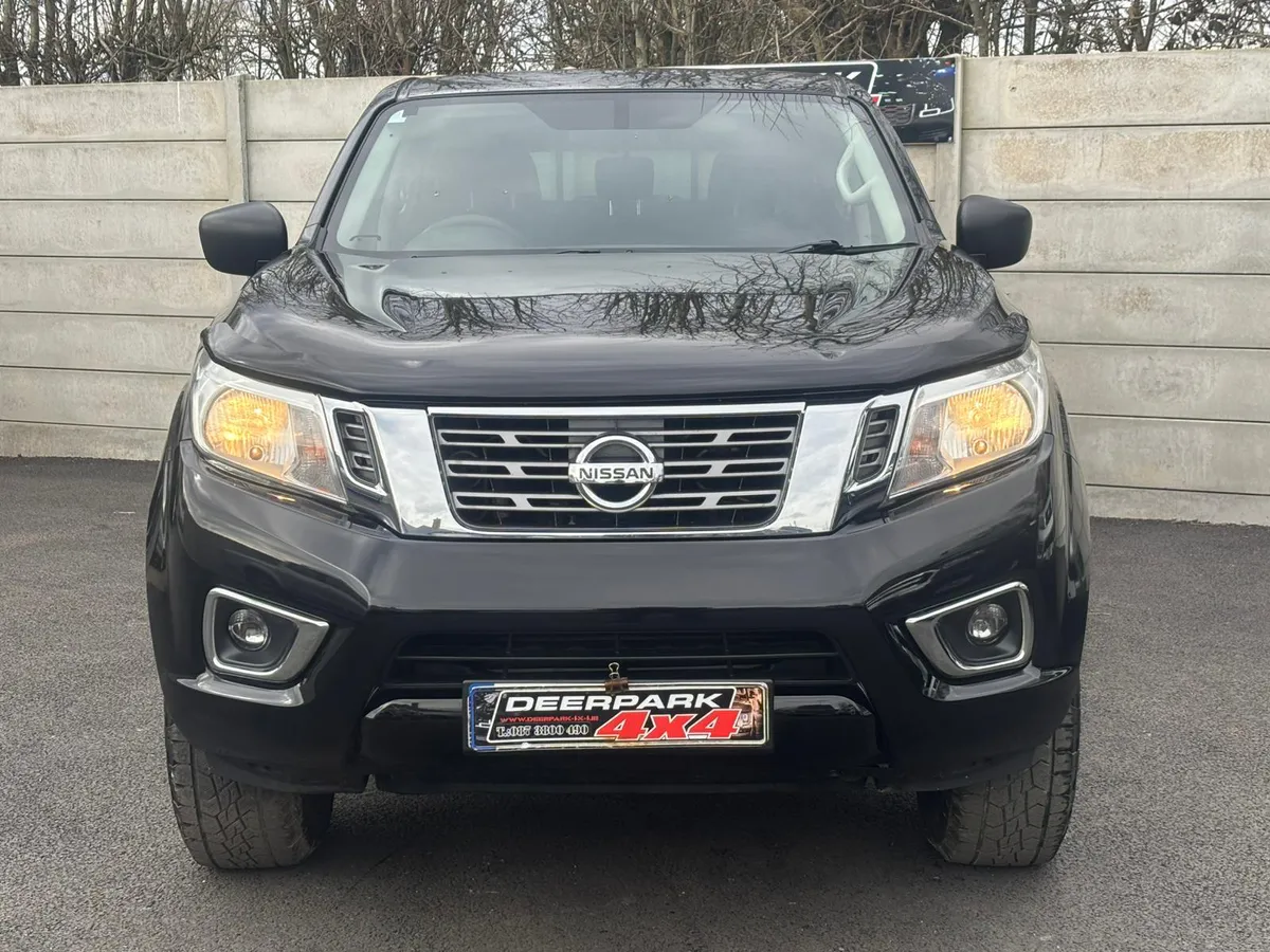 2020 Nissan Navara 2.3 DCI Crewcab - Image 3