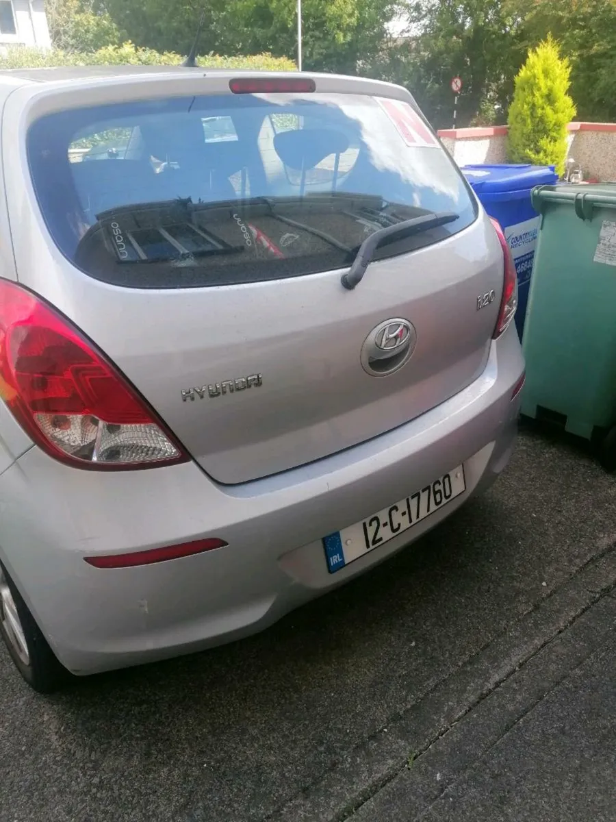 Car - Image 3