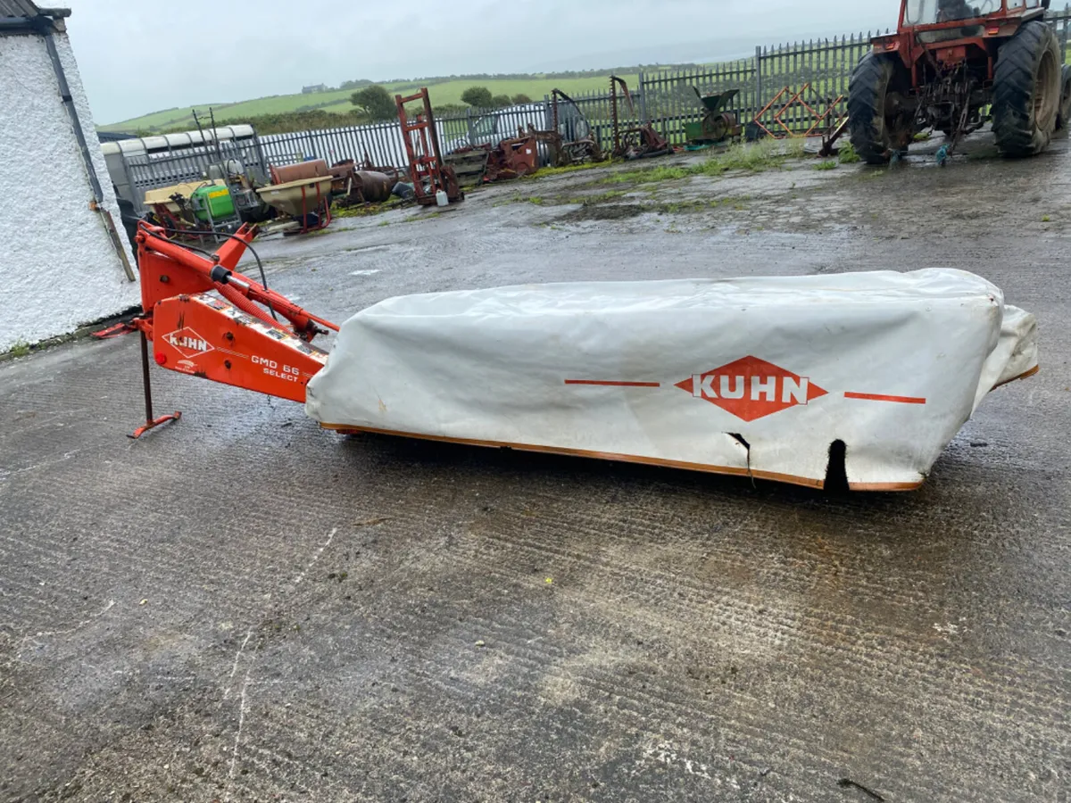 Kuhn gmd 66 disc mower - Image 1
