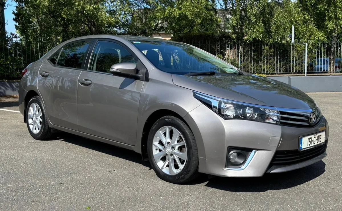Toyota Corolla 2015 - Image 1