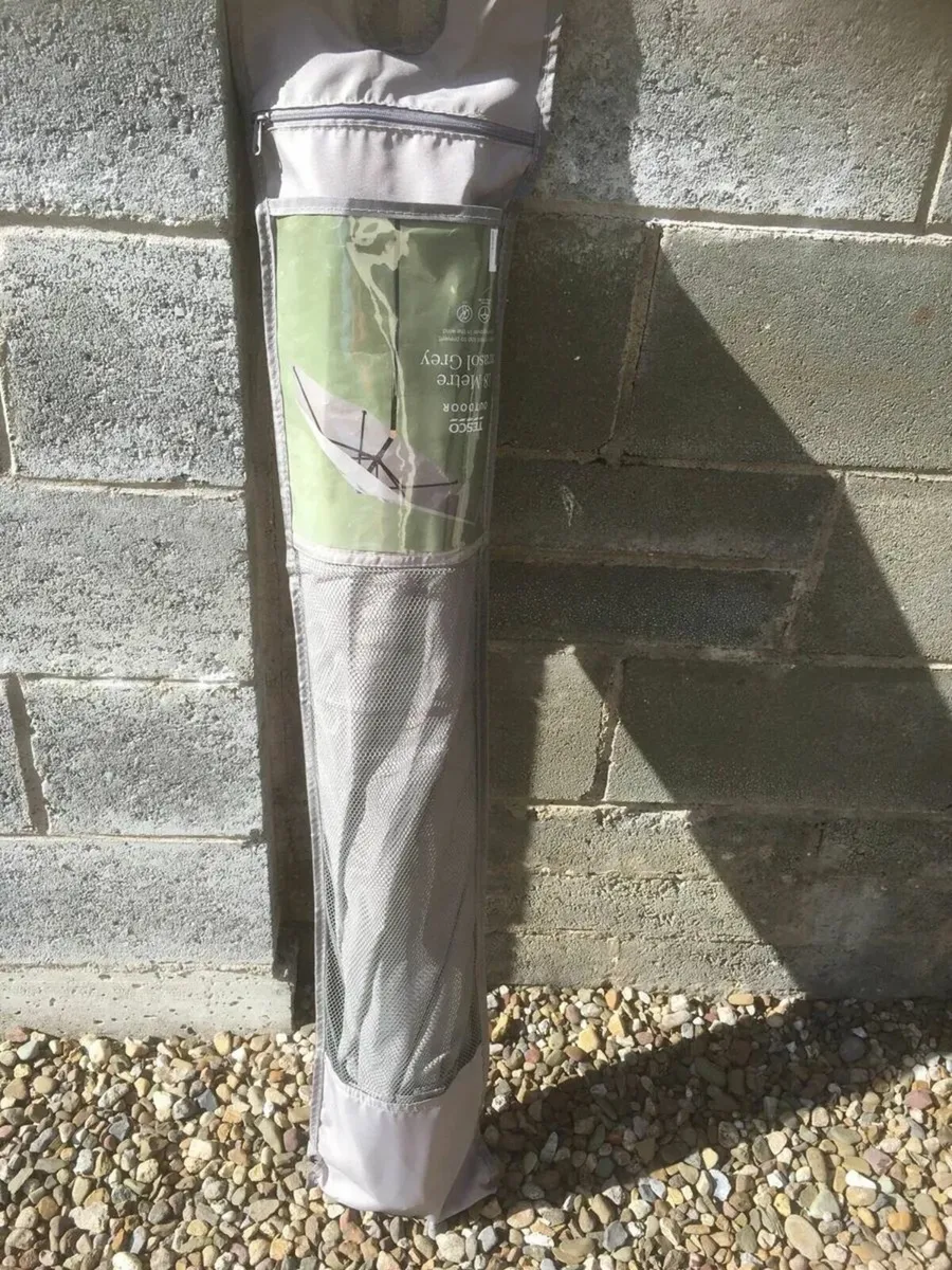 BRAND NEW Strong Parasol 1.8M with Tilt Facility - Image 1