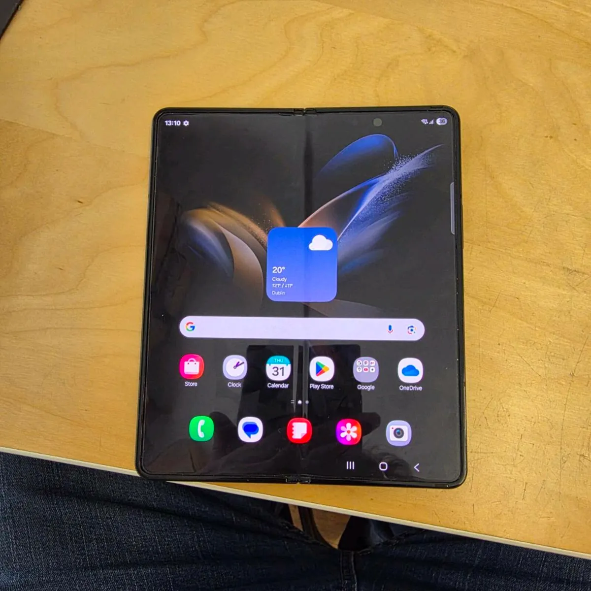Samsung Galaxy Z Fold 4 - 512MB Storage 12GB RAM - Image 1