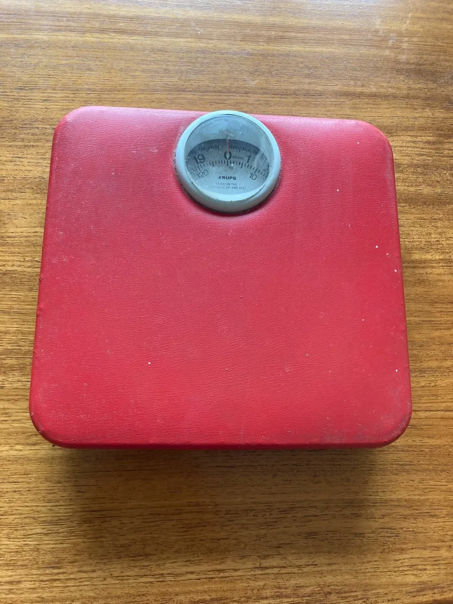 Mid Century Bathroom Scales - Krups - Image 2