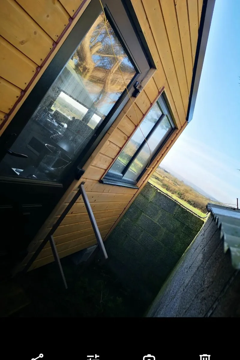 Cabin - Image 4