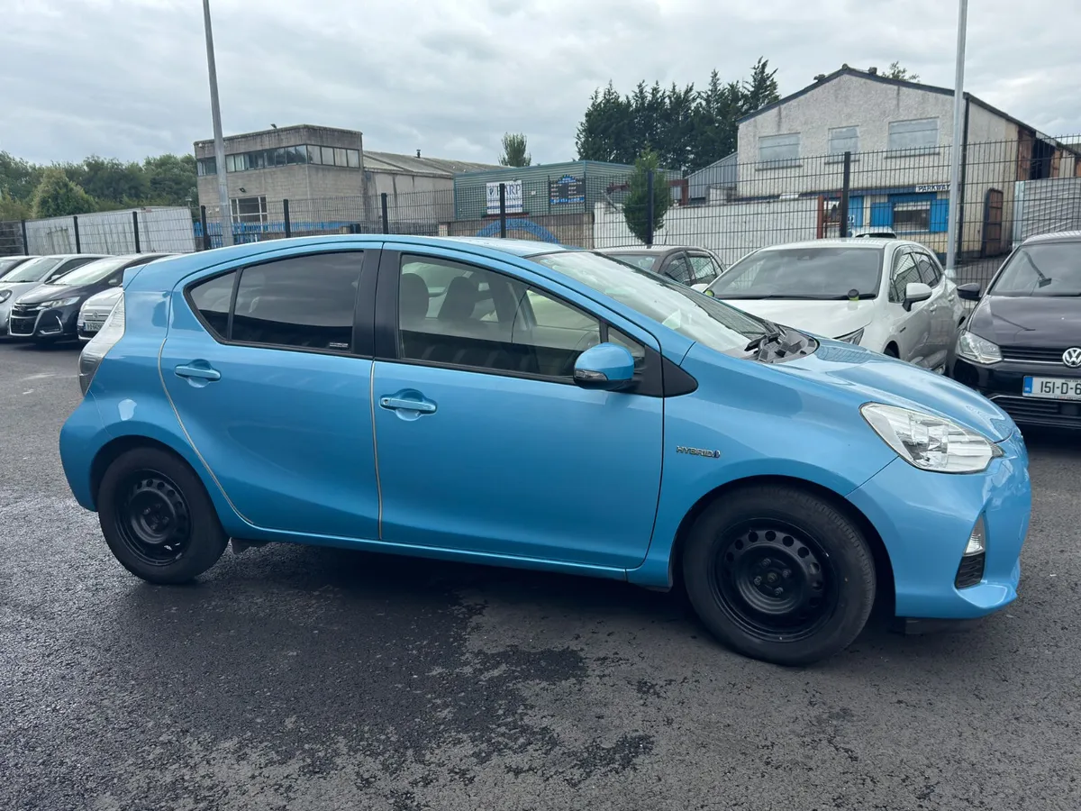 Toyota Aqua 1.49L 2012 light blue - Image 3