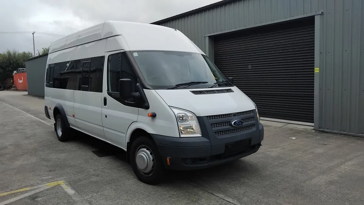 2012 Ford Transit Minibus - Image 3