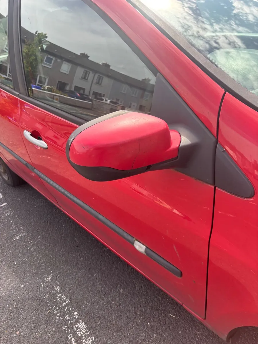 Renault Clio 2010 - Image 3