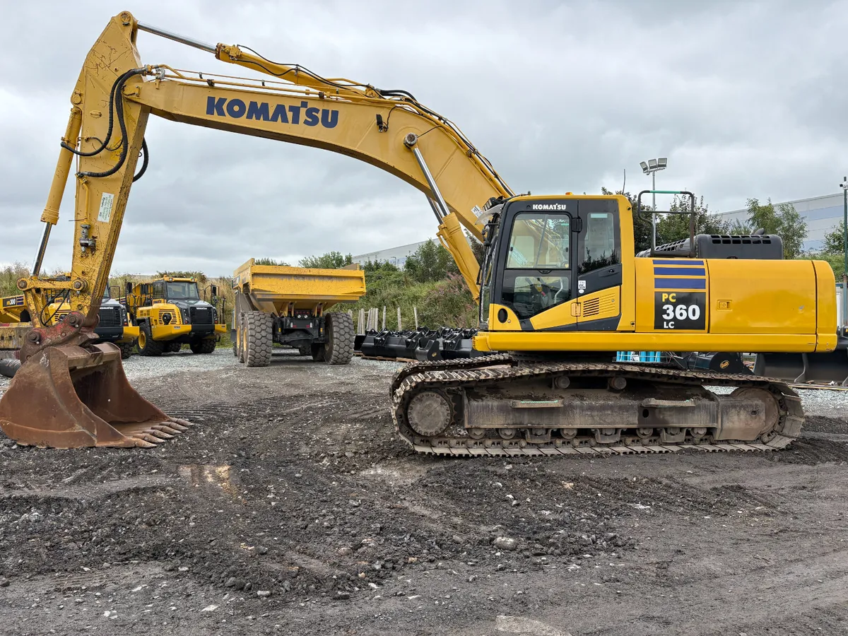 Komatsu PC360LC-10 - Image 1