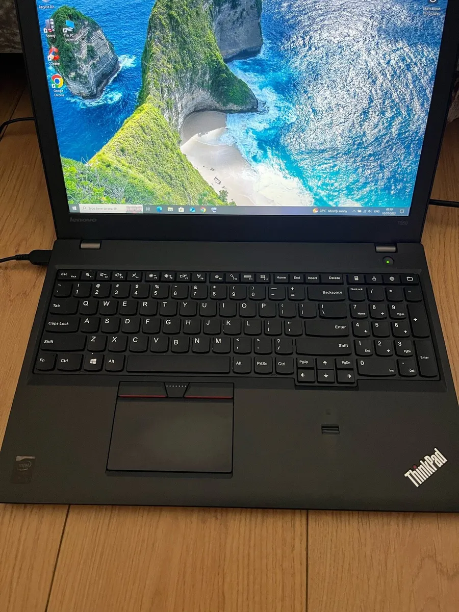 Lenovo i5 laptop - Image 1