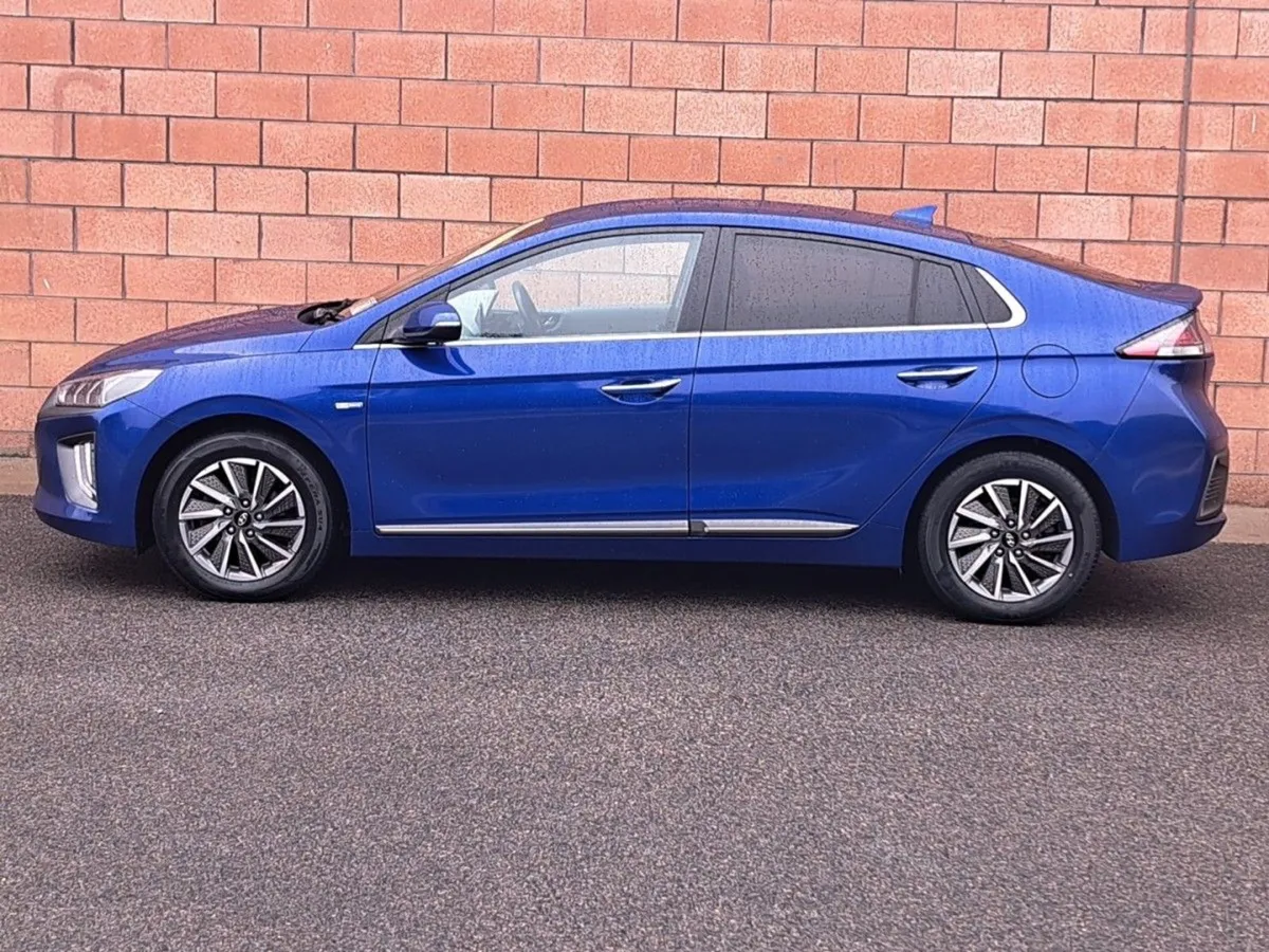 Hyundai Ioniq Premium Electric 38 K/wh Battery - Image 3