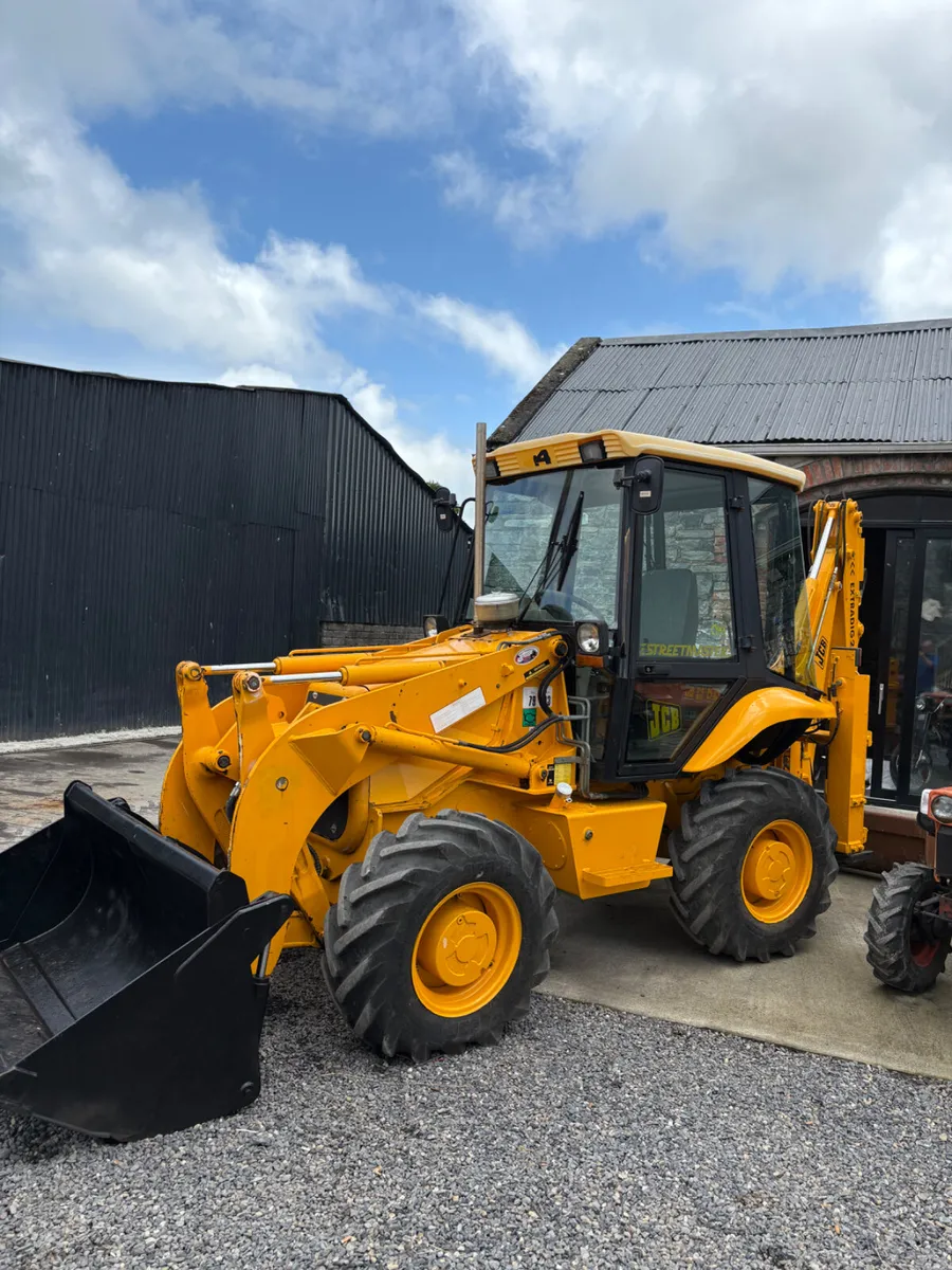 JCB 2CX  Streetmaster  Backhoe - Image 2
