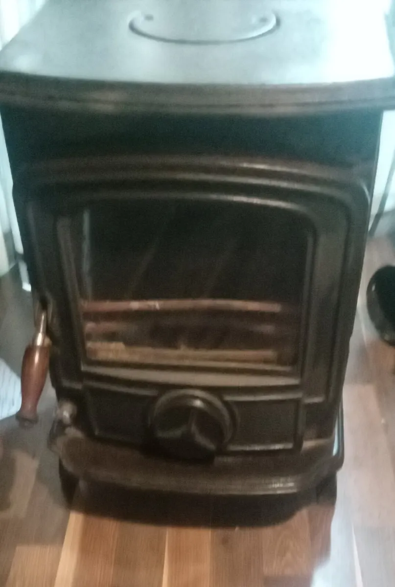Stanley stove wood burning - Image 3