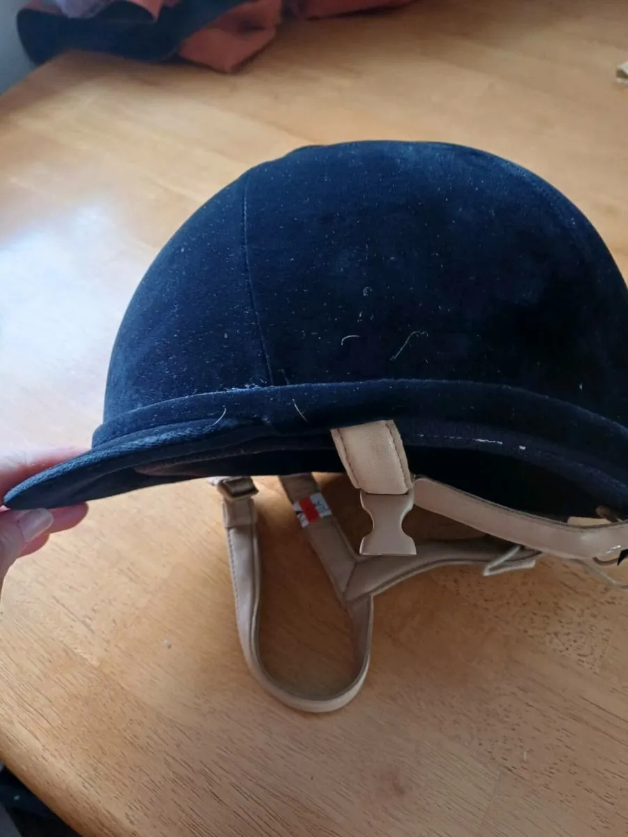 Charles Owen helmet - Image 2