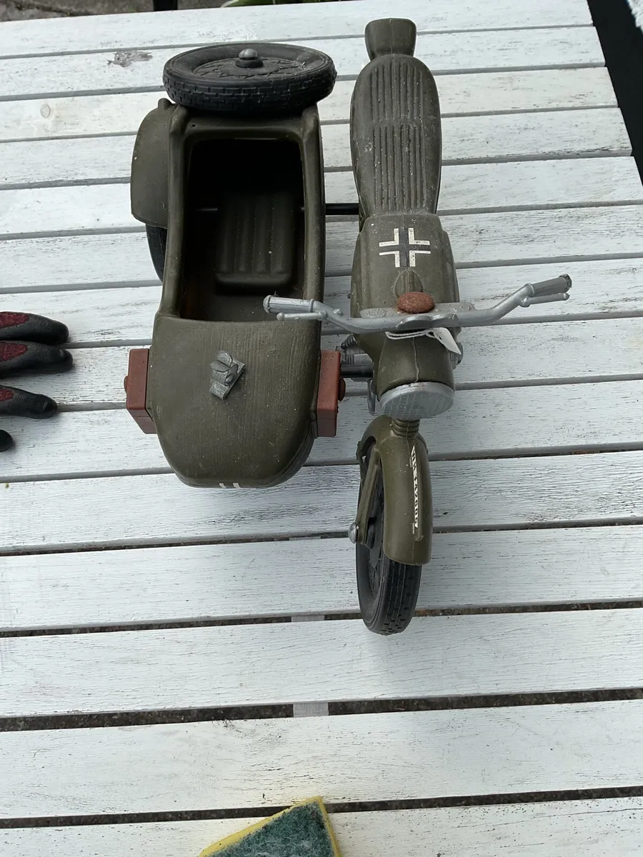German motorcycle and sidecar for 12” figures - Image 3